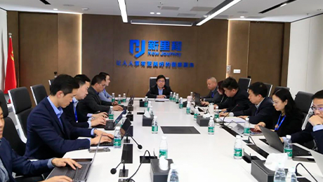 东方风来满眼春，开路先锋阔步行——M88体育官网健康集团召开2024年度工作启动会暨战略升级实施动员会